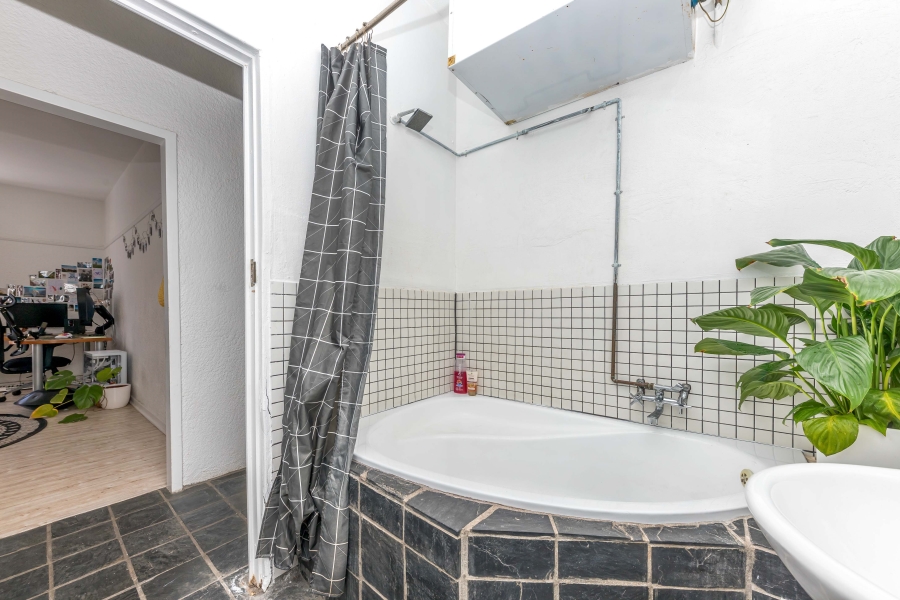 To Let 2 Bedroom Property for Rent in Rondebosch Western Cape
